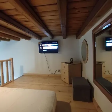 Tatil Evi Grossvaters Haus - Ein 150 Jahre Altes Steinhaus By Interhome *