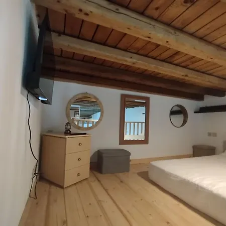 Grossvaters Haus - Ein 150 Jahre Altes Steinhaus By Interhome Lagoudi Zia