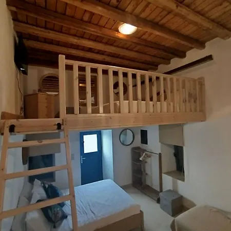 Grossvaters Haus - Ein 150 Jahre Altes Steinhaus By Interhome Lagoudi Zia