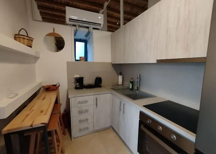 Grossvaters Haus - Ein 150 Jahre Altes Steinhaus By Interhome