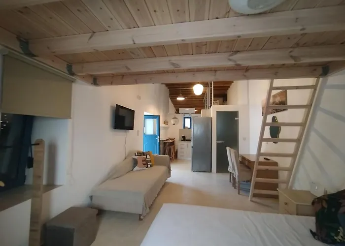 Дом отдыха Grossvaters Haus - Ein 150 Jahre Altes Steinhaus By Interhome