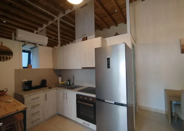 Grossvaters Haus - Ein 150 Jahre Altes Steinhaus By Interhome بيت للعطل بلدة كوس