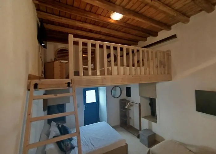 Grossvaters Haus - Ein 150 Jahre Altes Steinhaus By Interhome بلدة كوس