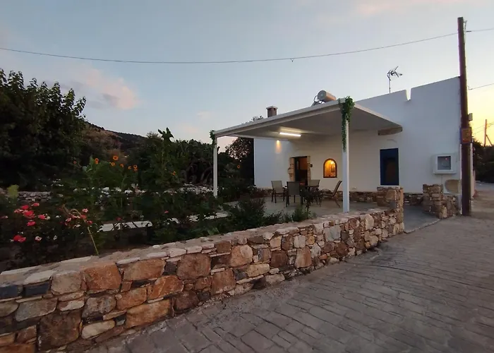 بيت للعطل Grossvaters Haus - Ein 150 Jahre Altes Steinhaus By Interhome